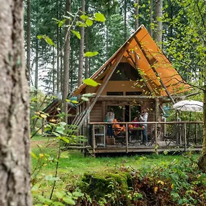 huttopia-dieulefit.hotels-rhonealpes.com/